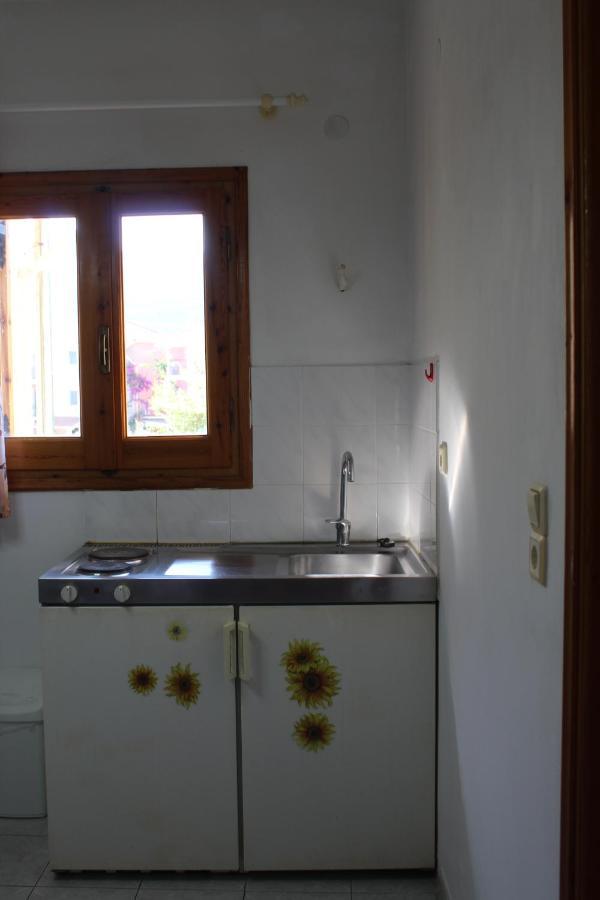 Sapfo Studios & Apartments Νυδρί Εξωτερικό φωτογραφία